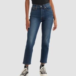 Levi's Women's High-Rise Wedgie Straight Button Cropped Medium Wash Jeans Sz 32